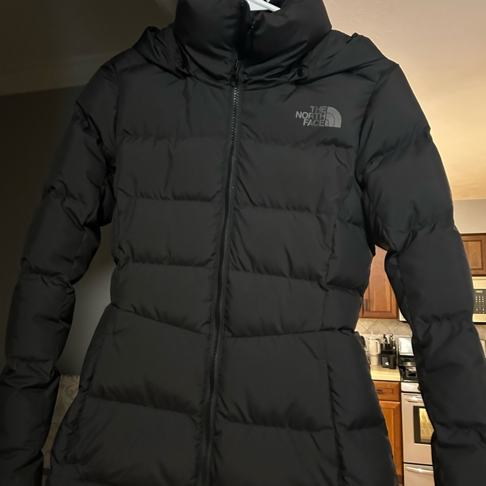 The North Face Women's Midnight Black Puffer Coat, size x small